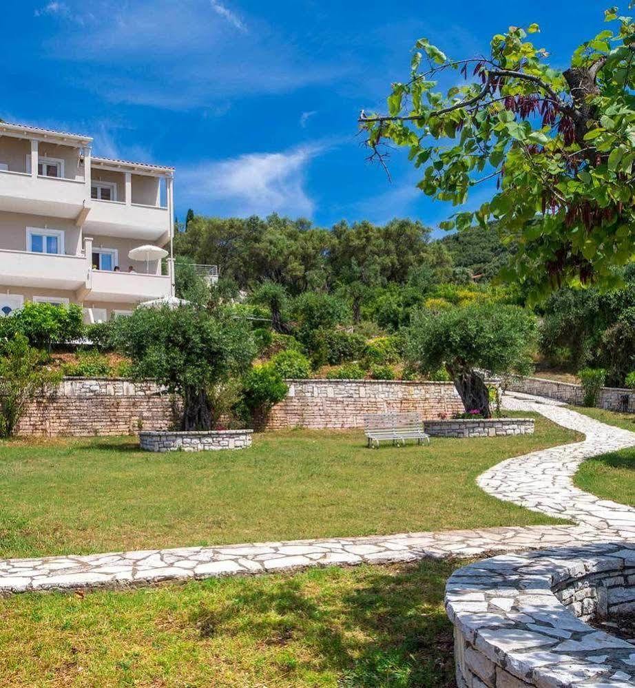 Krouzeri Beach Apartments Katávolos 外观 照片