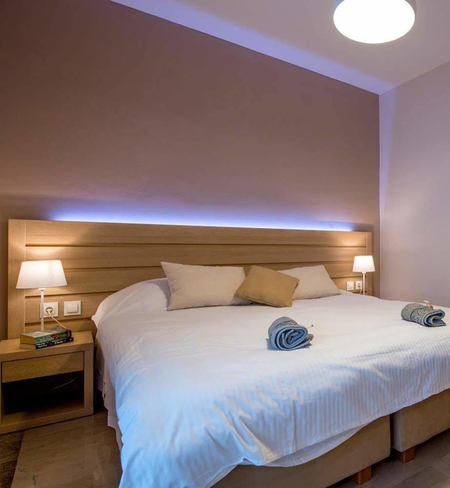 Krouzeri Beach Apartments Katávolos 外观 照片