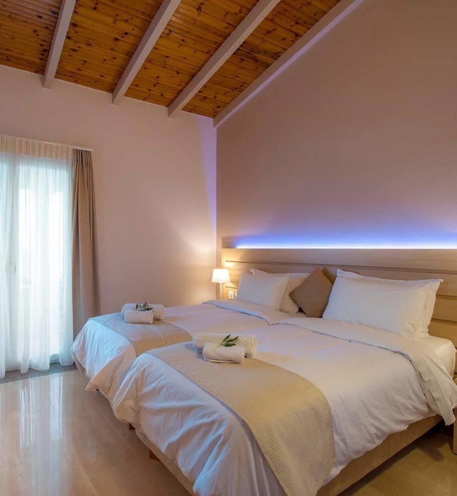 Krouzeri Beach Apartments Katávolos 外观 照片