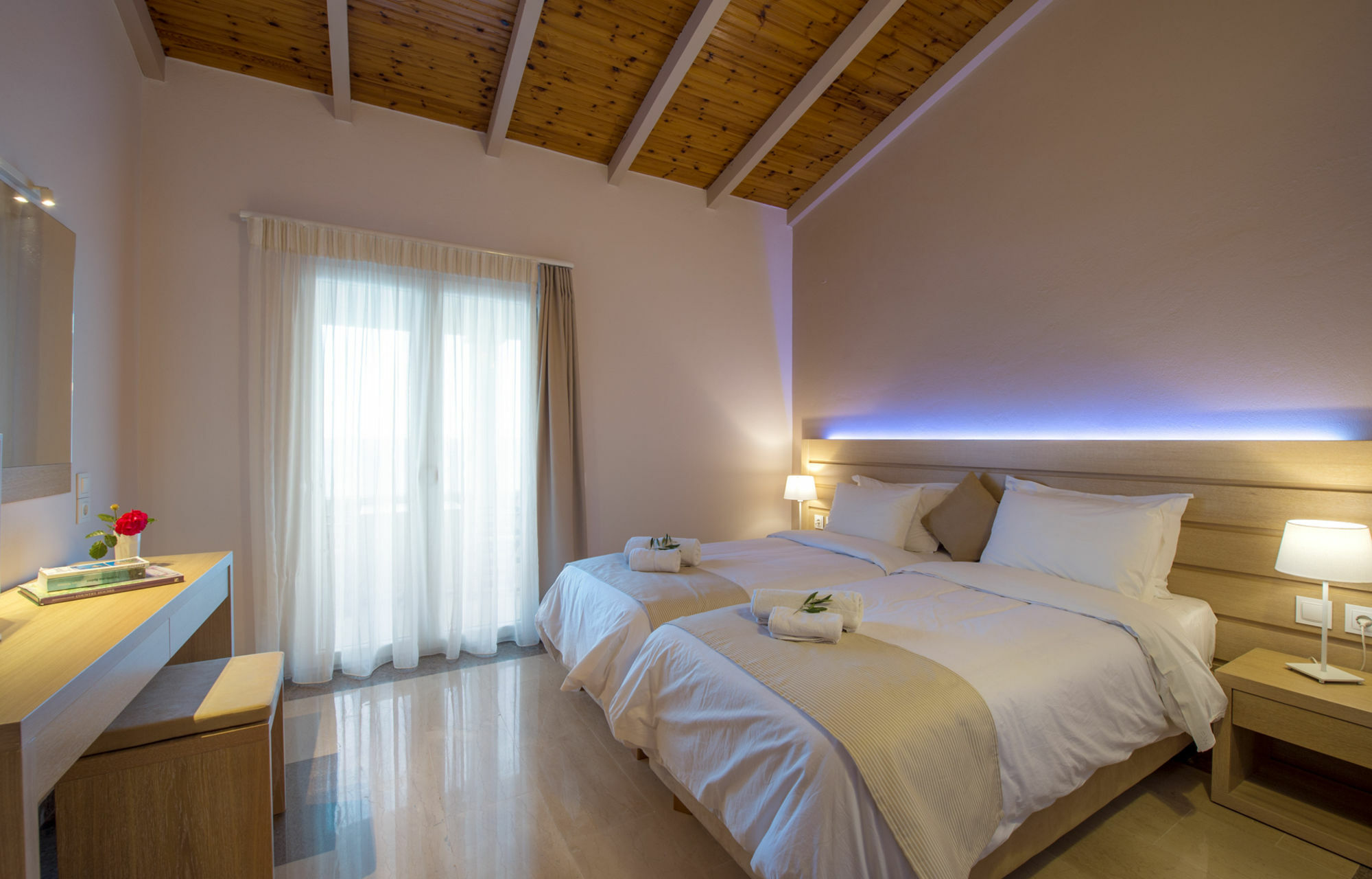 Krouzeri Beach Apartments Katávolos 外观 照片